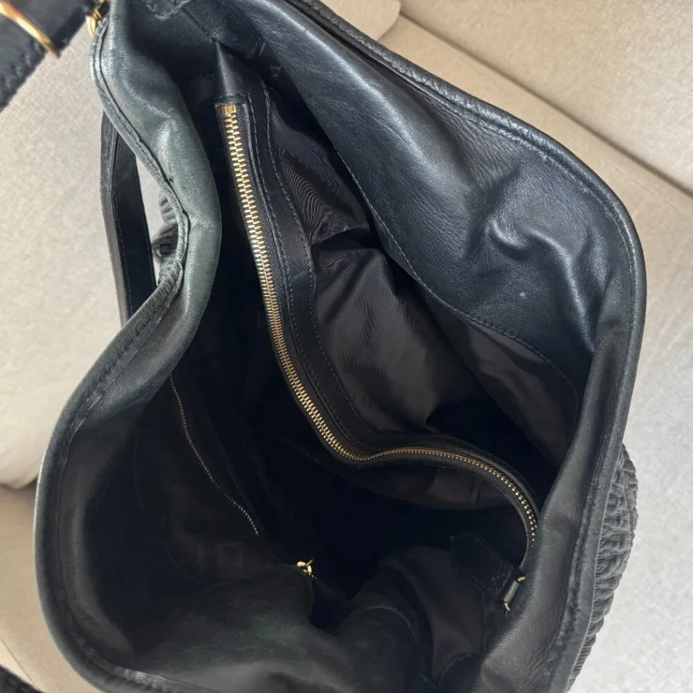 Burberry Prorsum Black Leather Crinkle Texture Large Tote Shoulder Hobo Bag Gold
